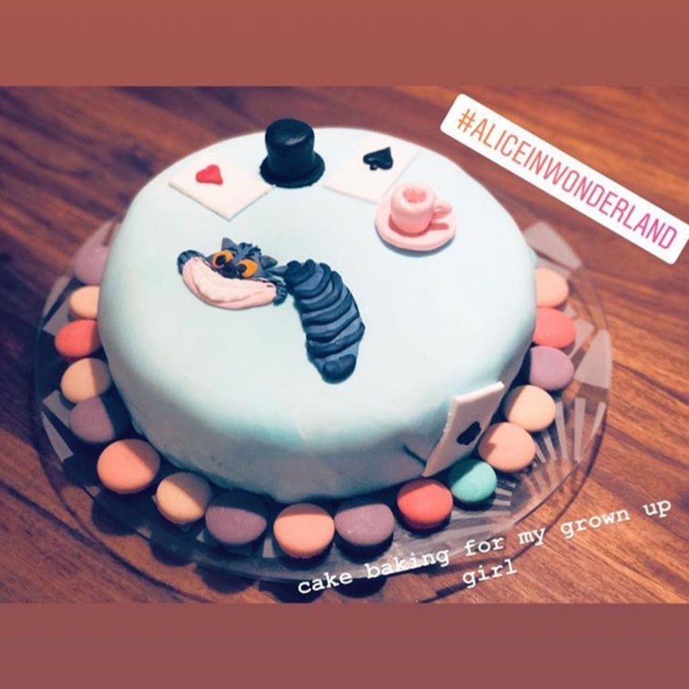 Meet your Posher, Christine